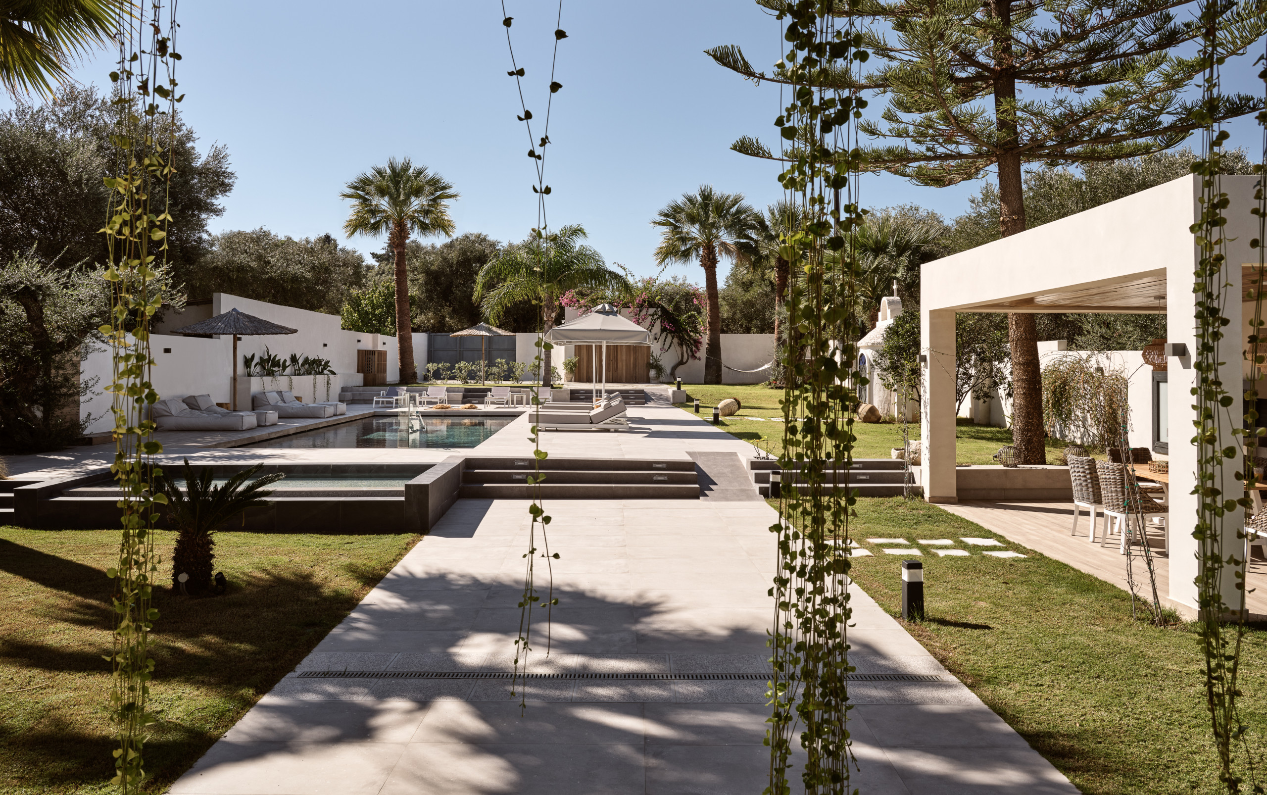 Ioli Exclusive Villa, a Glorious Retreat