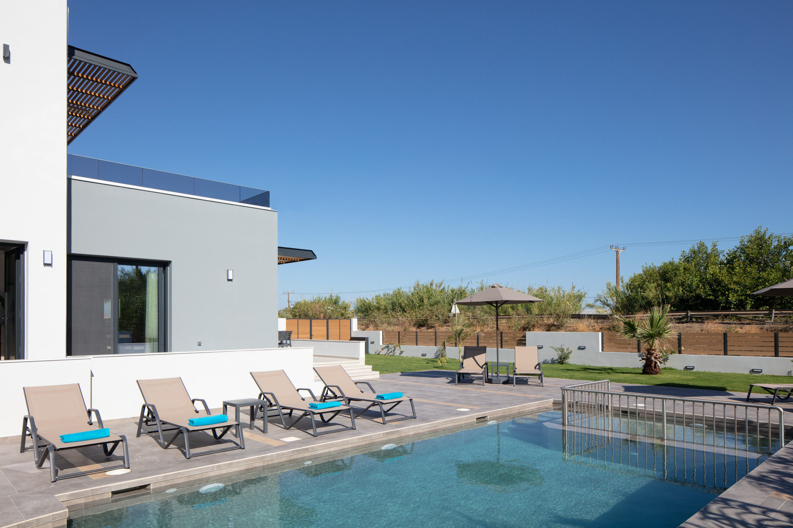 Sunnyside villa II, ideal for vibrant stays