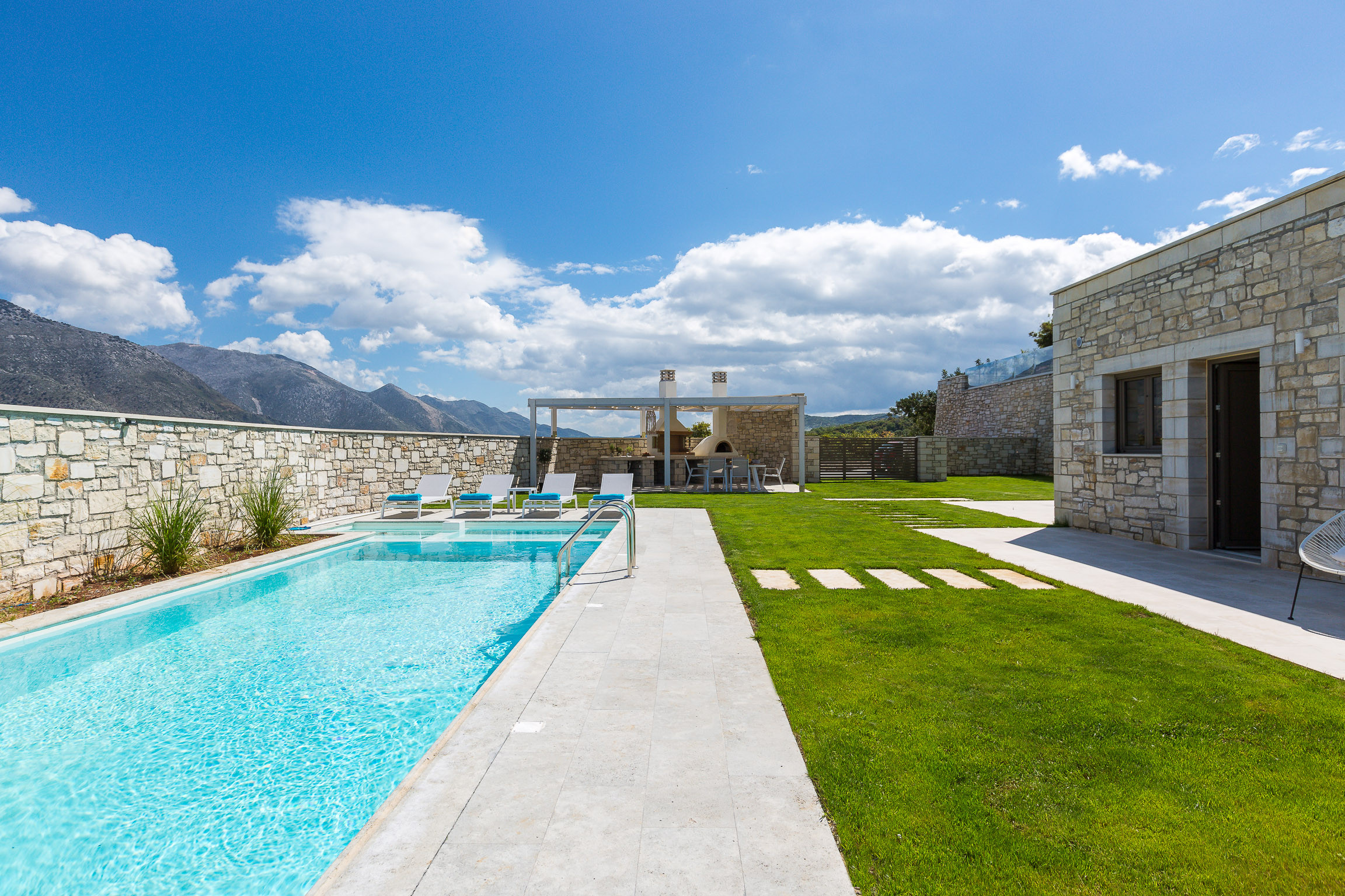 Thalmargia Villa I, Ultimate Peace & Privacy