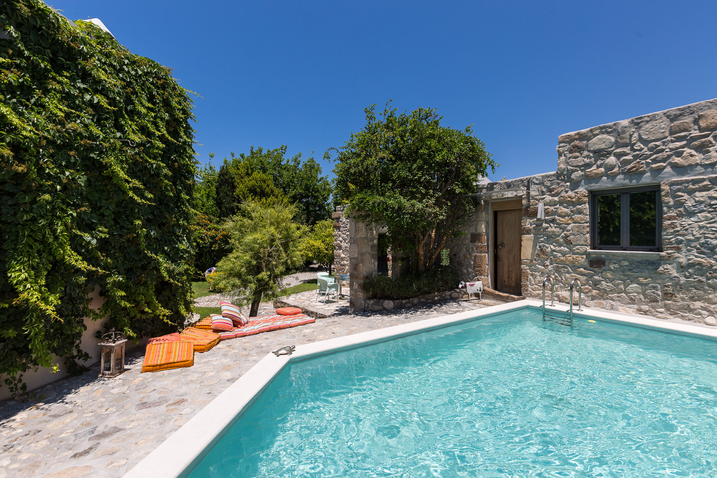 Muazzo Creta Stone House, Nature Escape with Pool