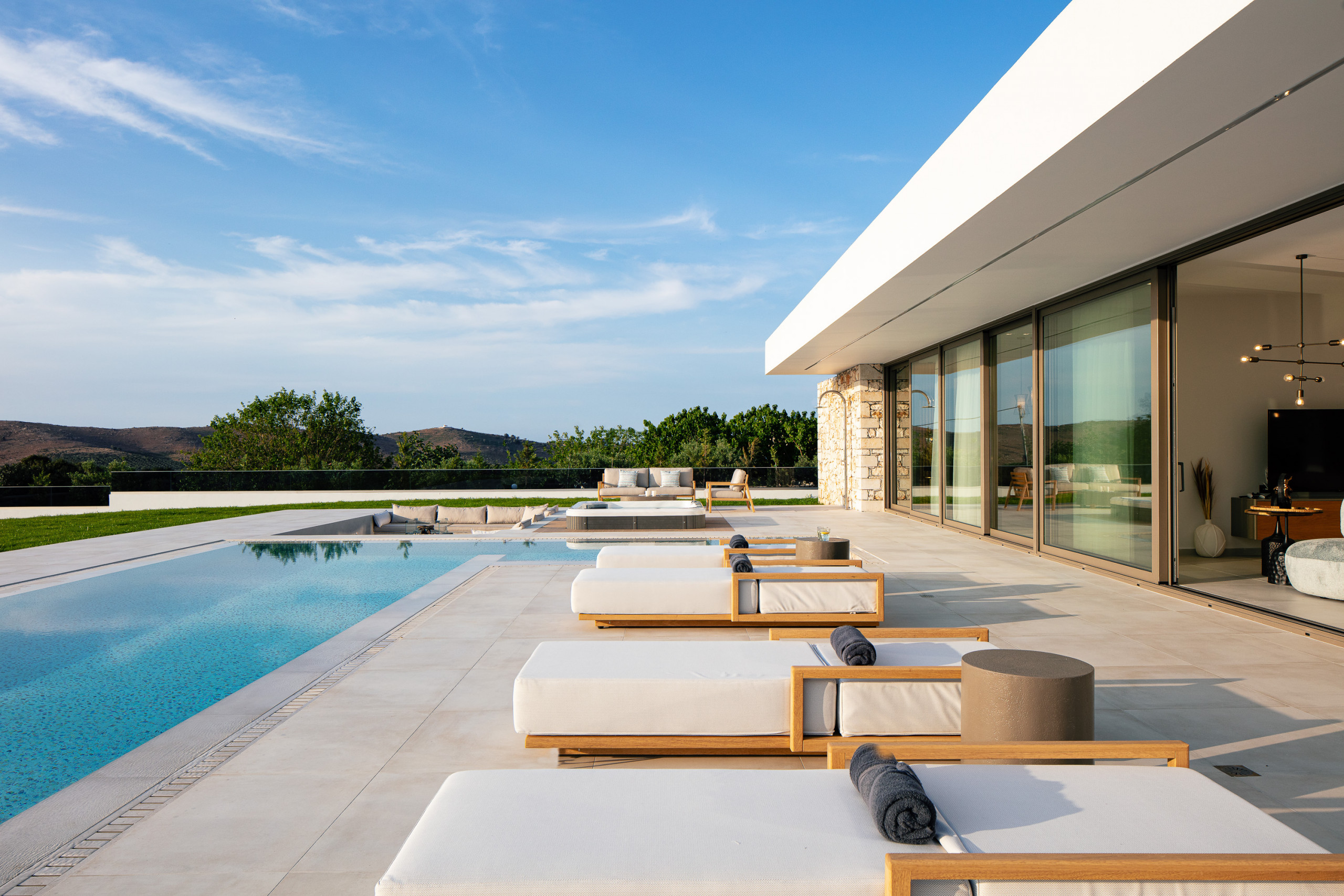 Cresto Iconic Villa, with Heated Spa Whirlpool