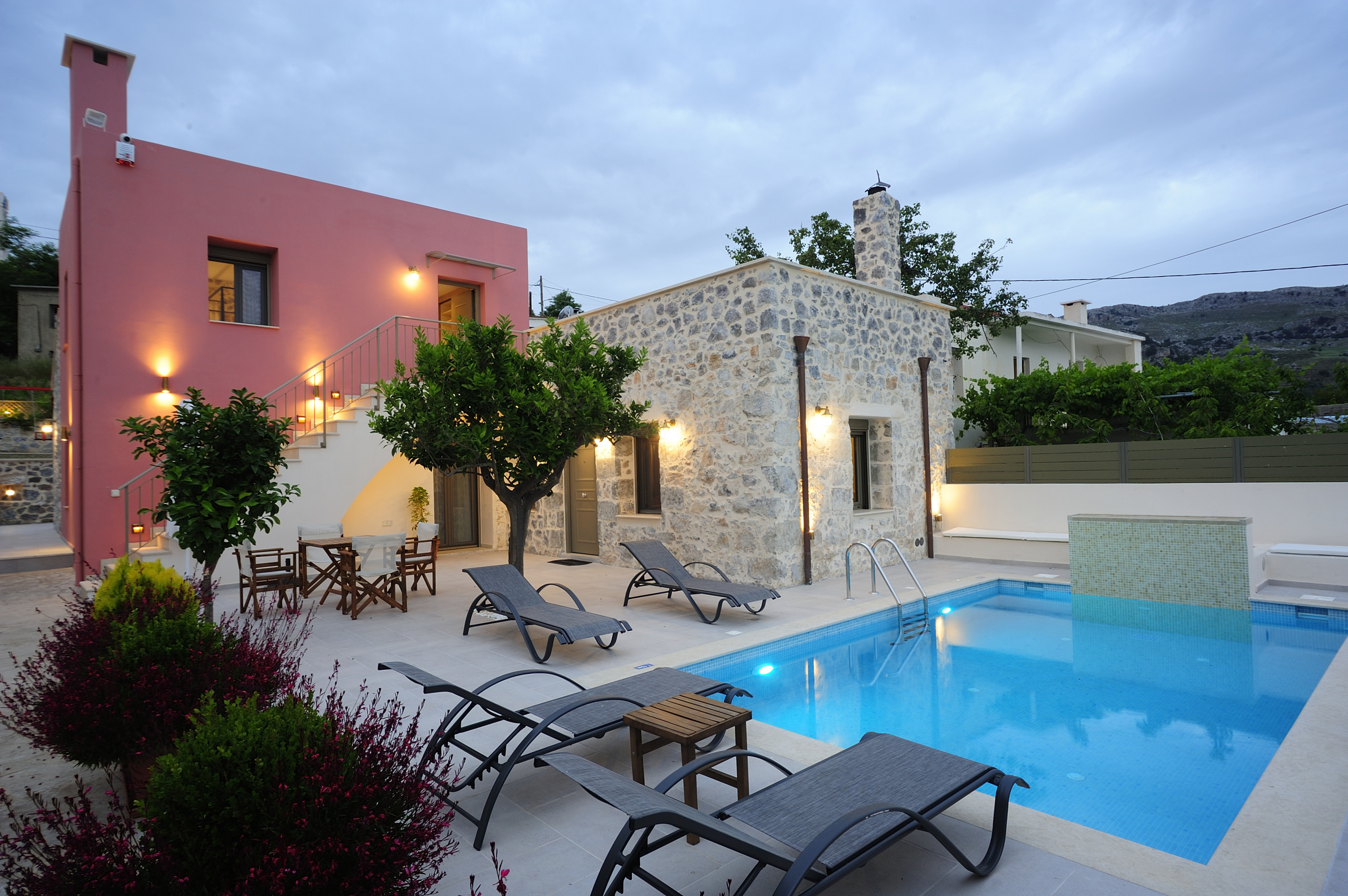 Hawk Villa, nature’s essence