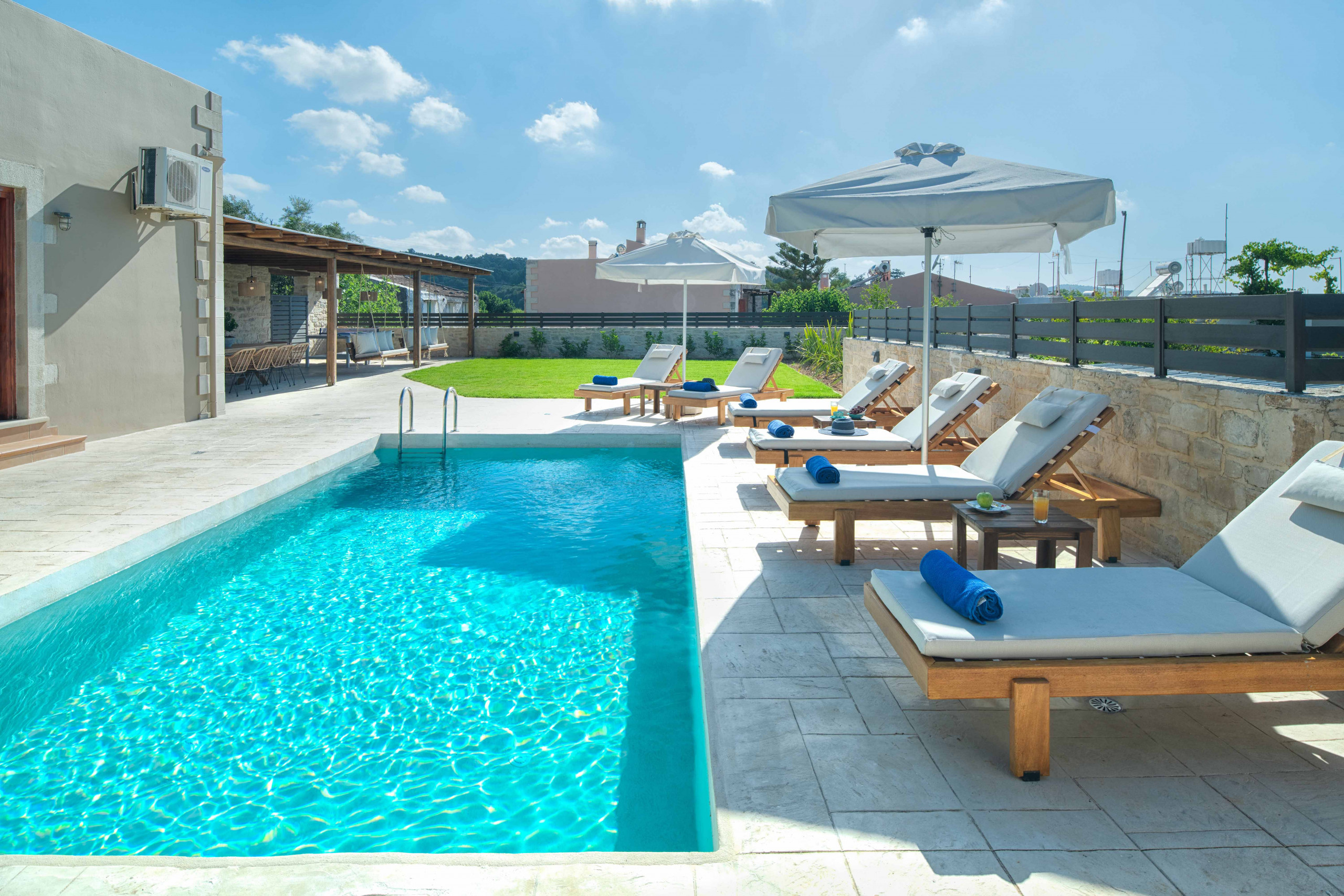 Kalypso Villa, Detached Privacy
