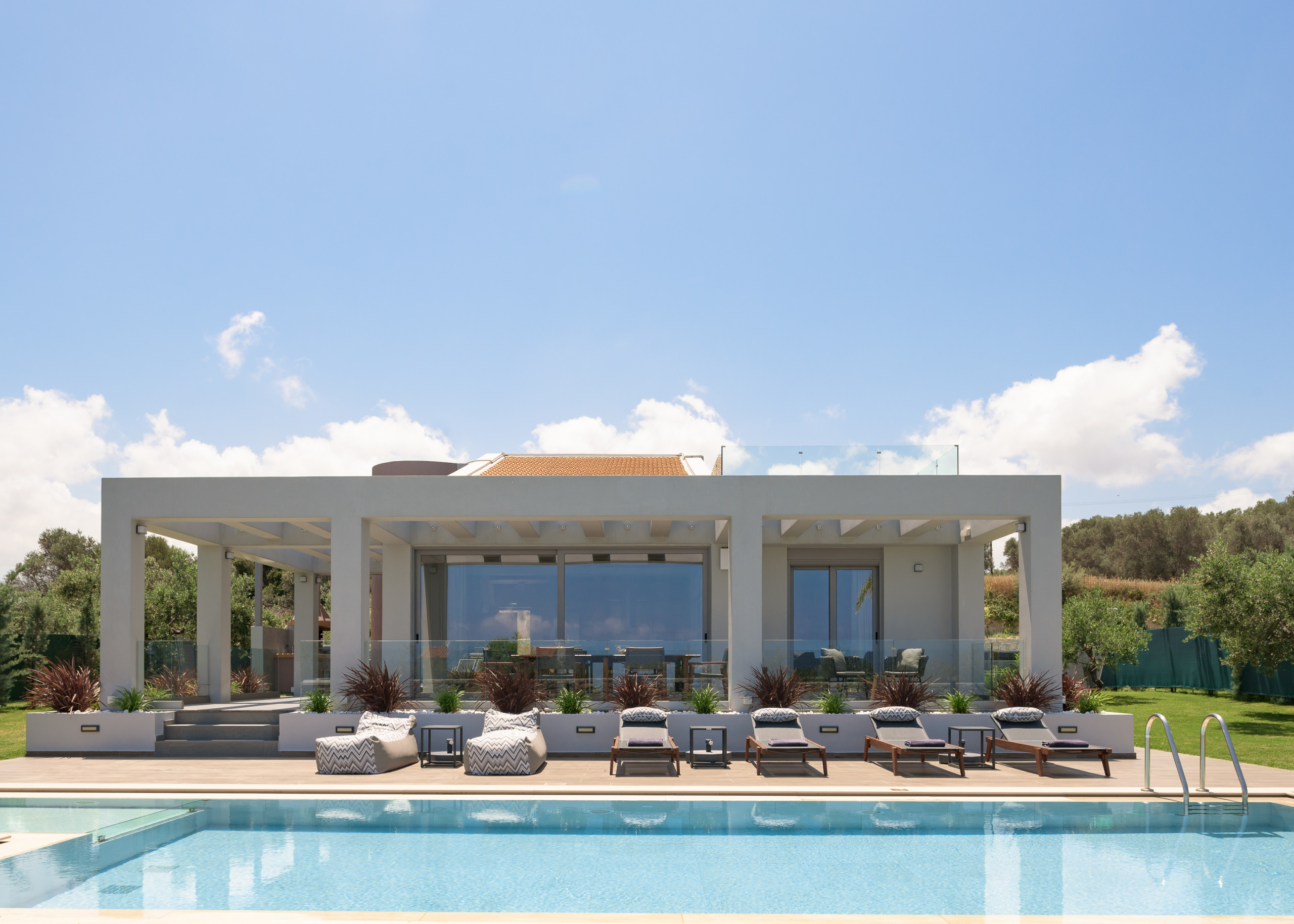 Agrielia Villa II, Graced by Heated Spa Whirlpool