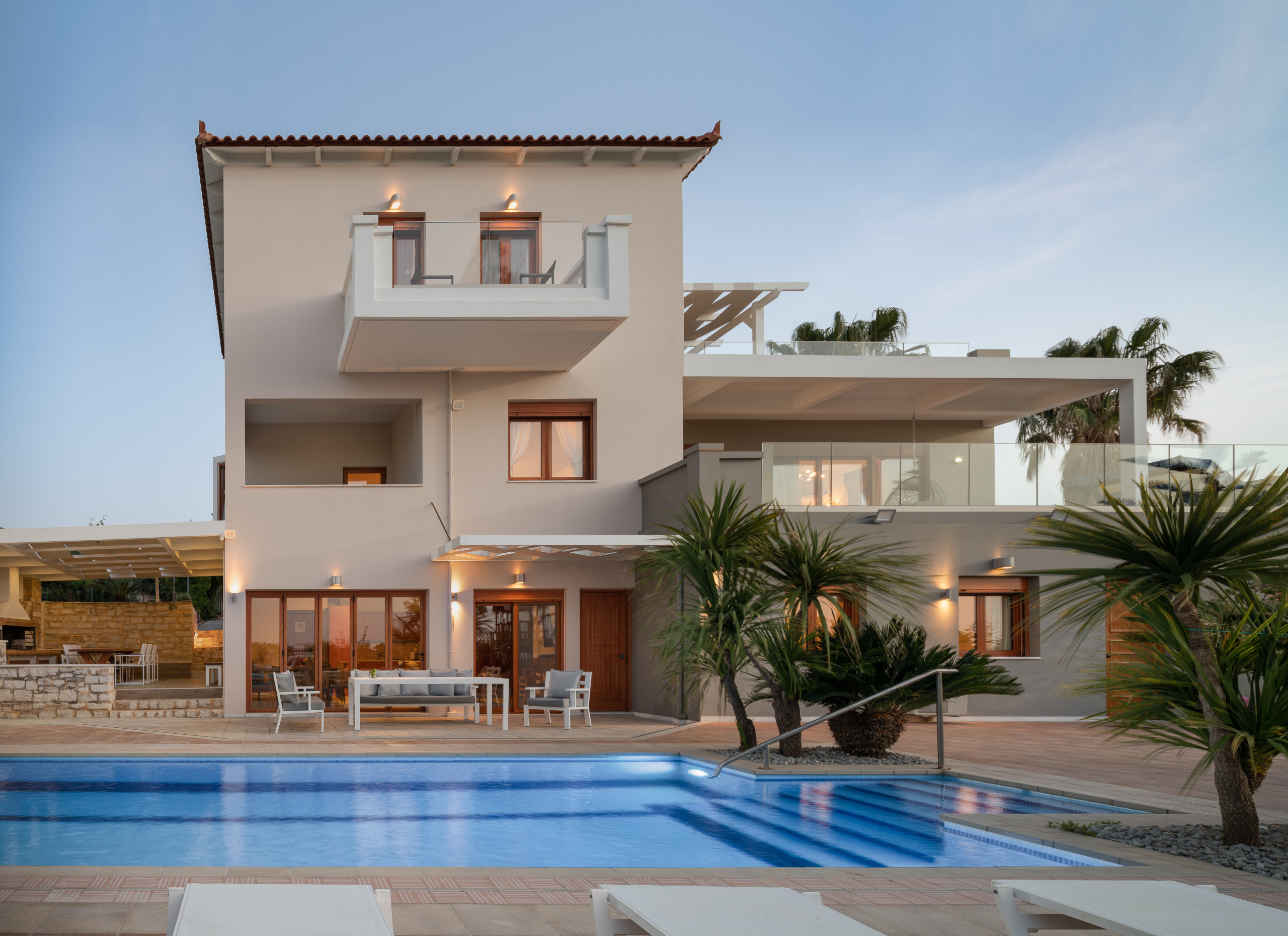 Tsourlakis Residence, an oasis of tranquility