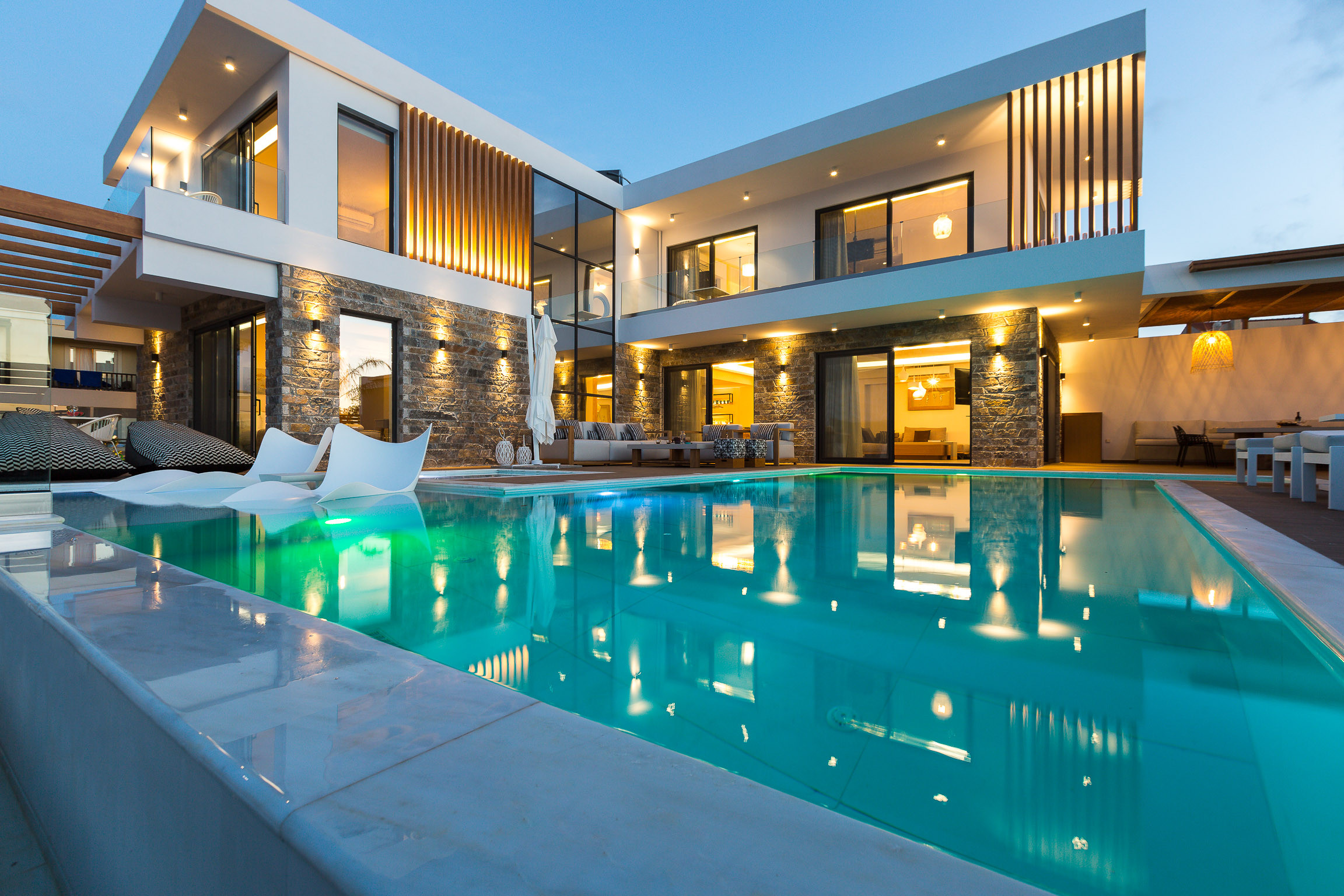 Wave Villa, Beach Front Retreat
