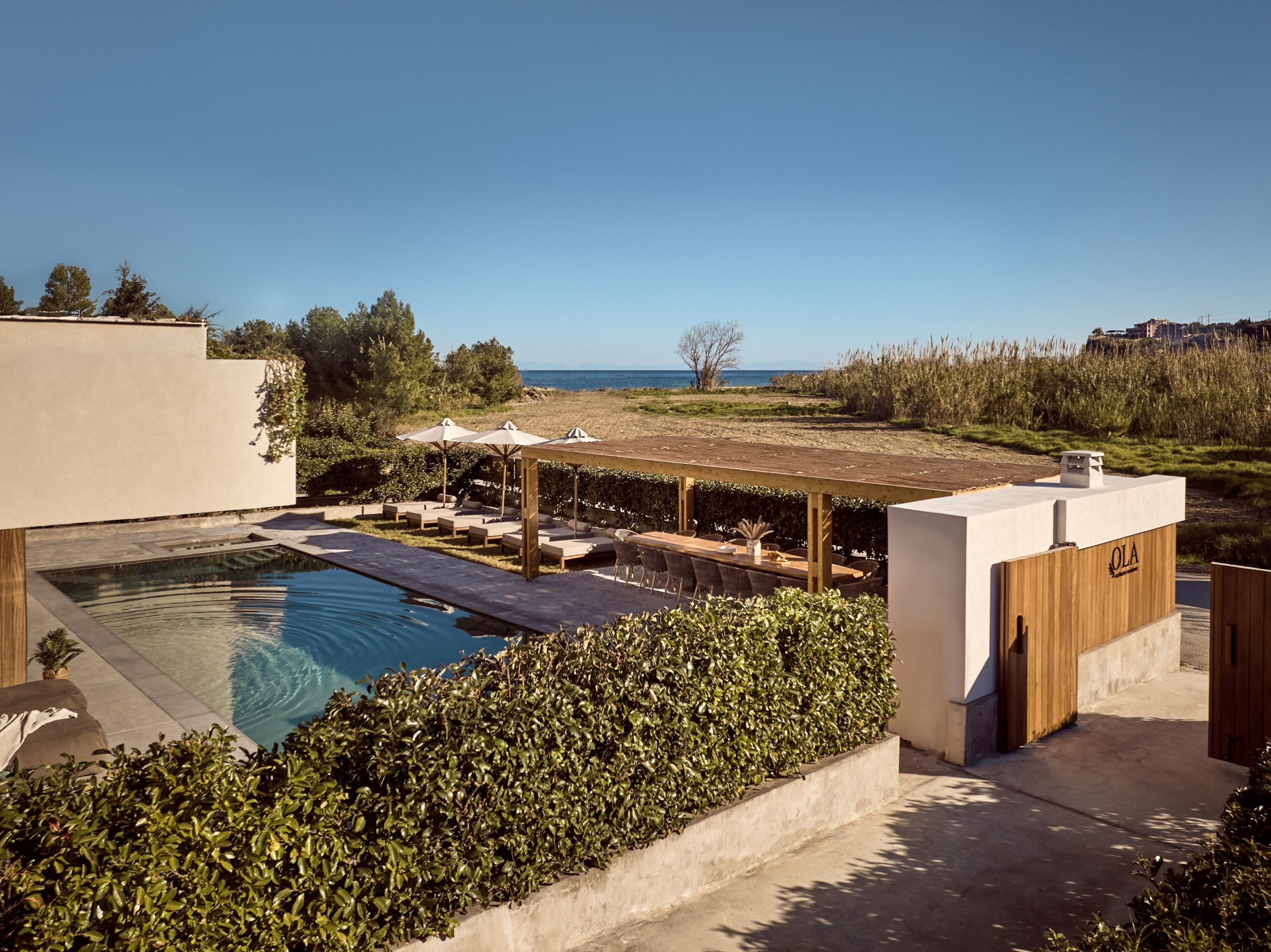 ÒLA Exclusive Residence, with Pool & Beach Access
