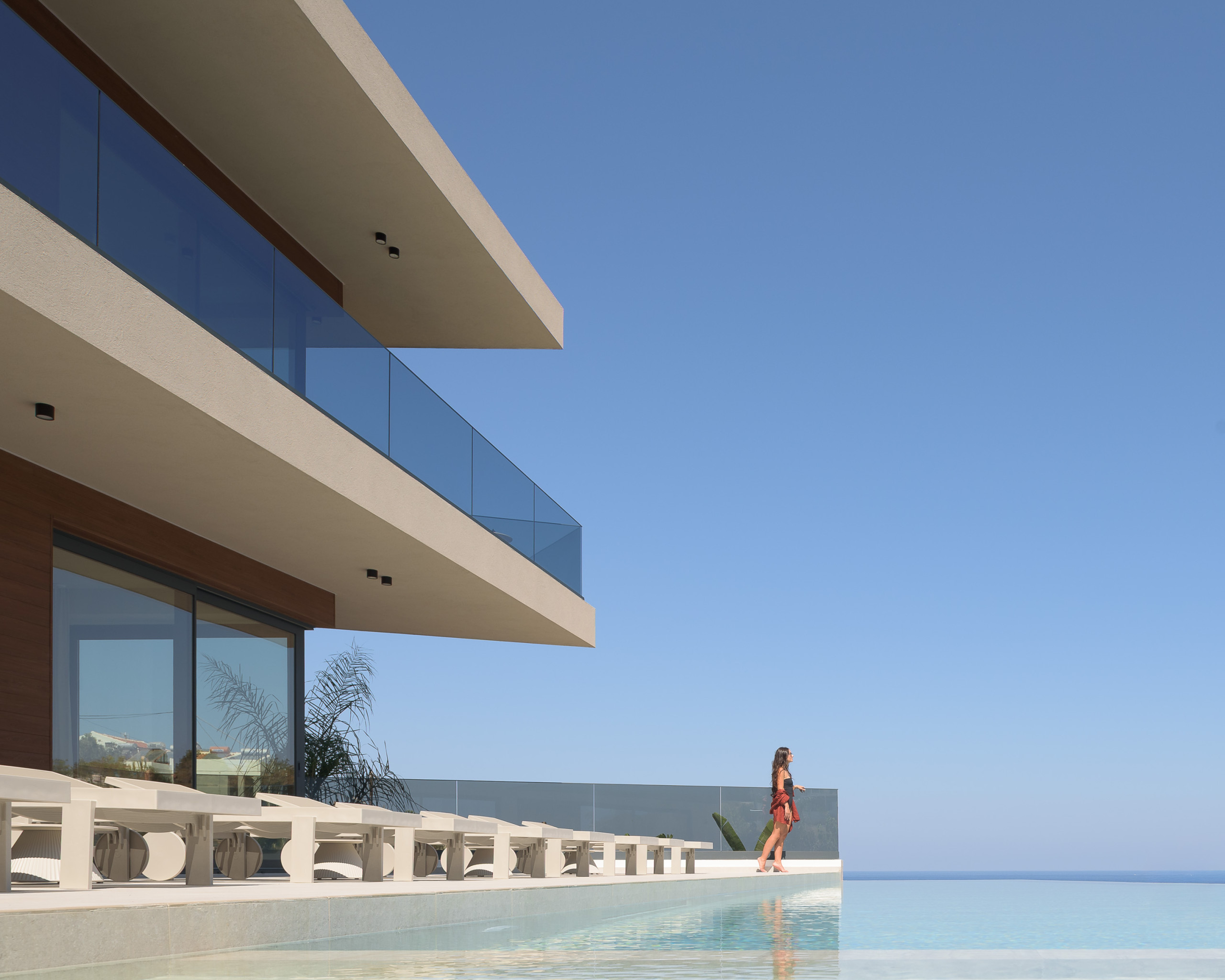Ayeria Villa · Design Retreat by the Beach & Shops