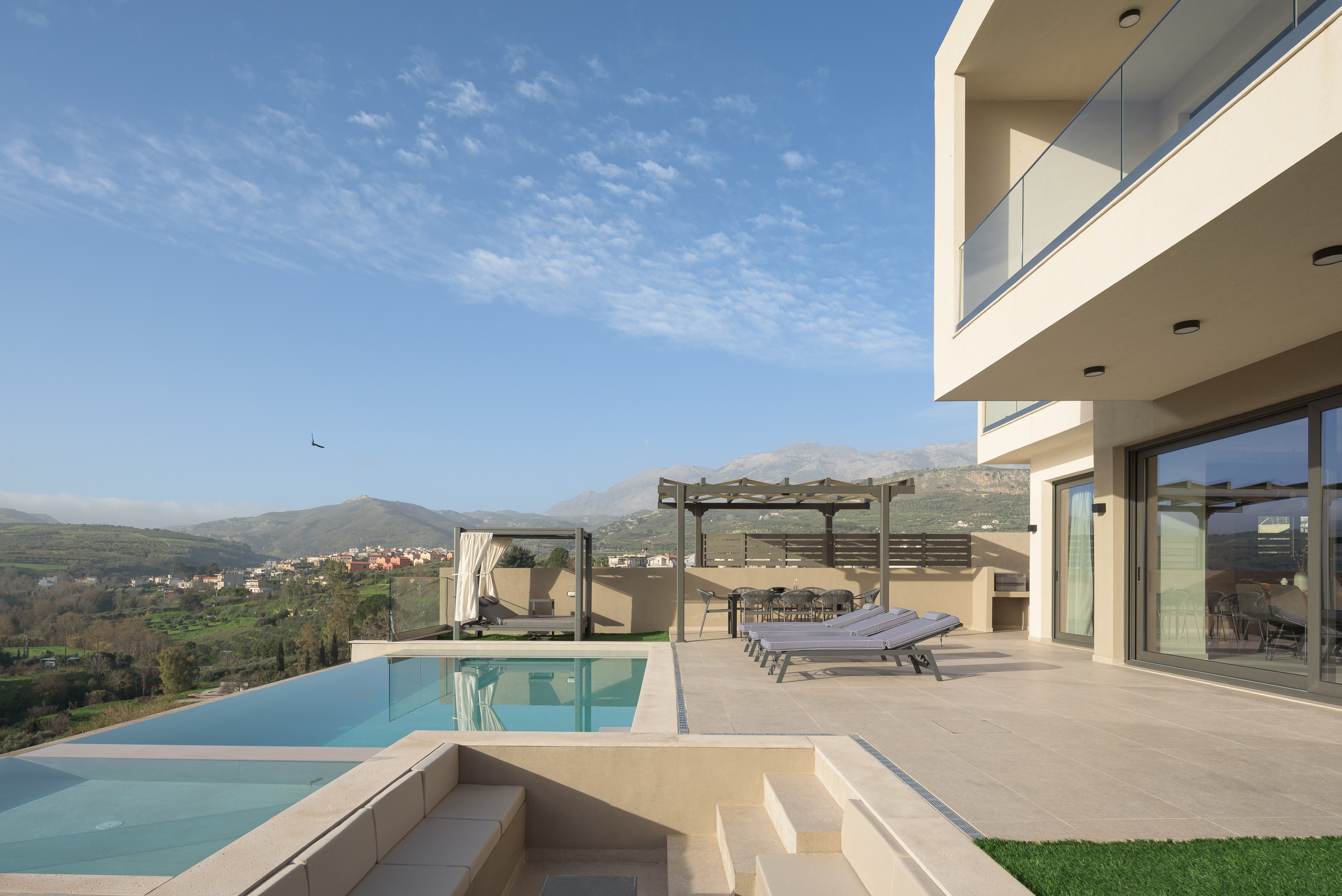 Ampela Villa, with Pool, Spa Whirlpool & Heritage